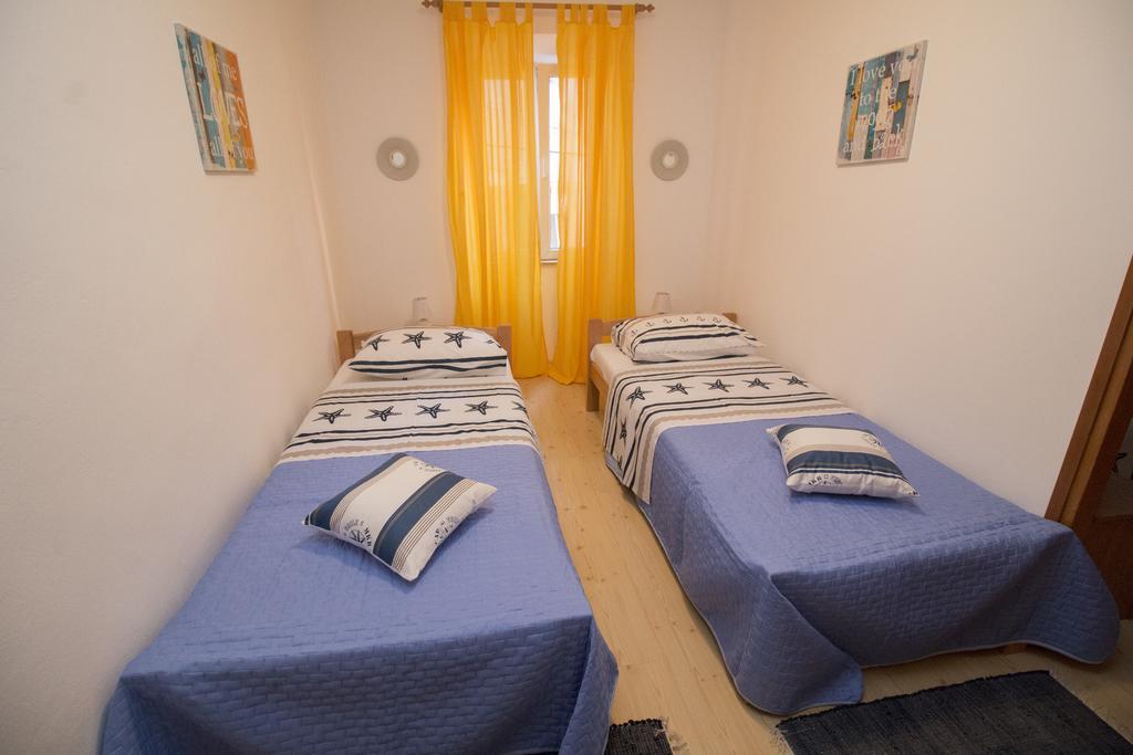 Apartment Piazza Antica Rovinj Eksteriør bilde